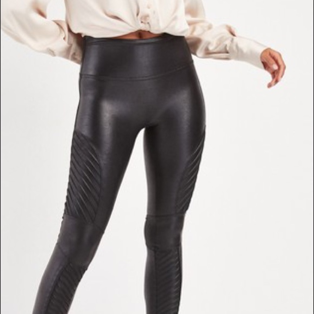 NWT Spanx Moto Faux Leather Leggings. Large.